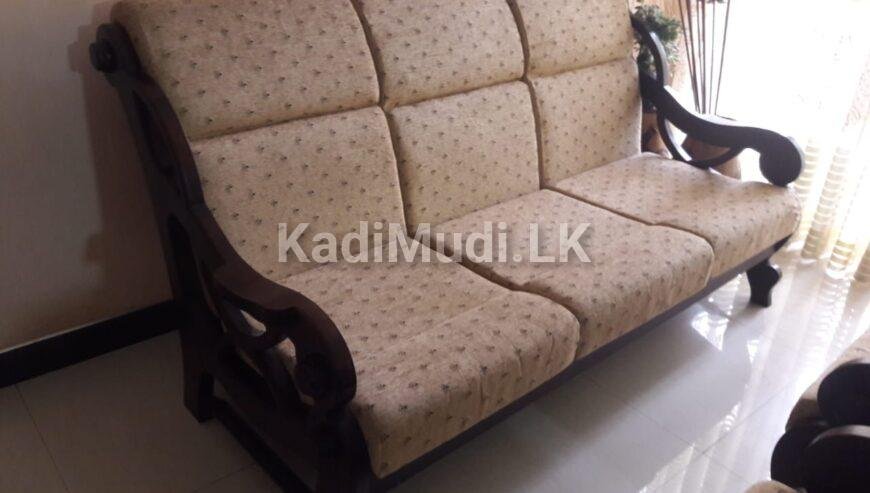 Solid Wooden Sofa Set with Cushion